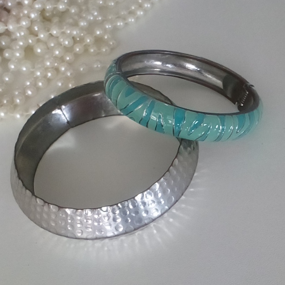 💎Set of 2 Metal Cuff Bracelets